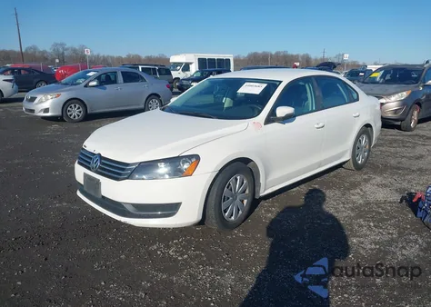 2013 Volkswagen Passat 2.5L S из США, поврежденный, VIN 1VWAP7A33DC122869